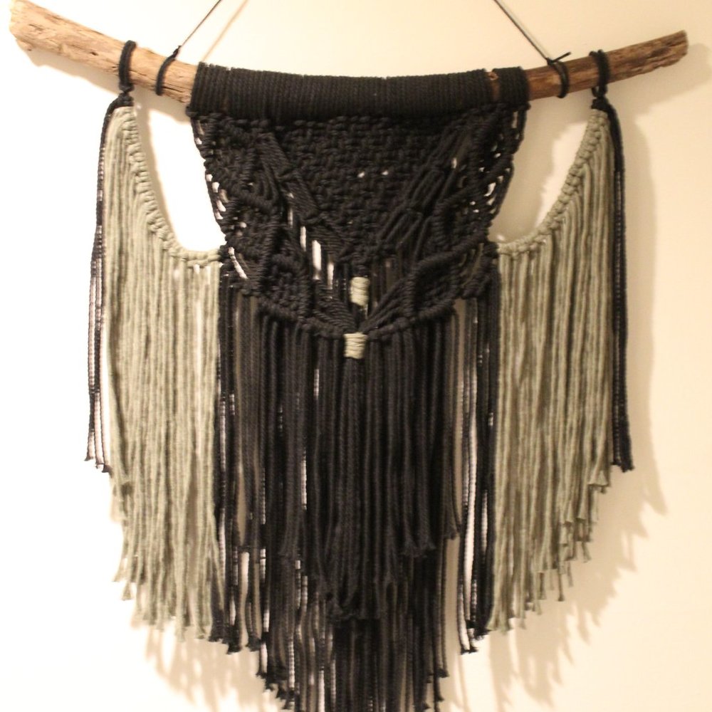 Handmade Macramé Wall-hanging